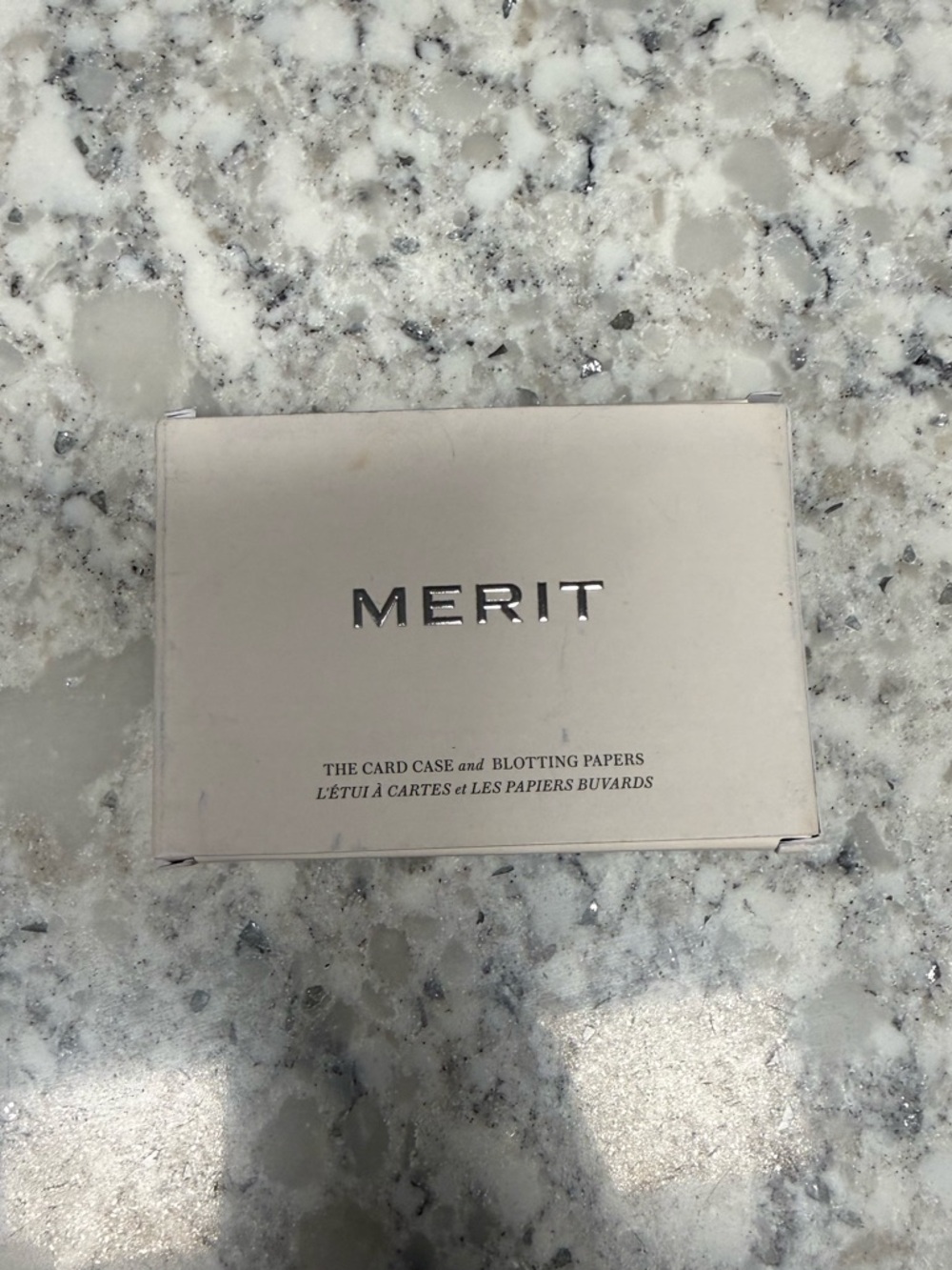Merit Beauty Silver Metal Card Case with Blotting Papers - Picture 2 of 2